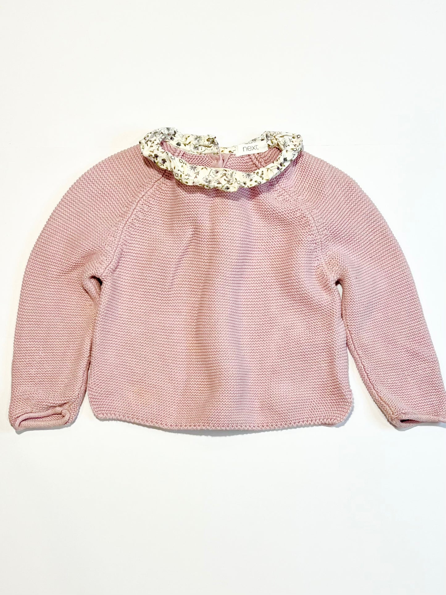 Ruffle collared knit jumper - Size 2