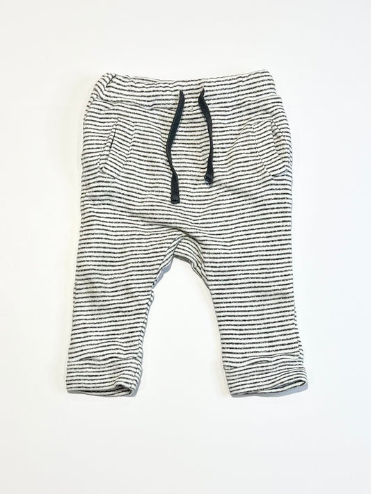 Striped bear pants - Size 0