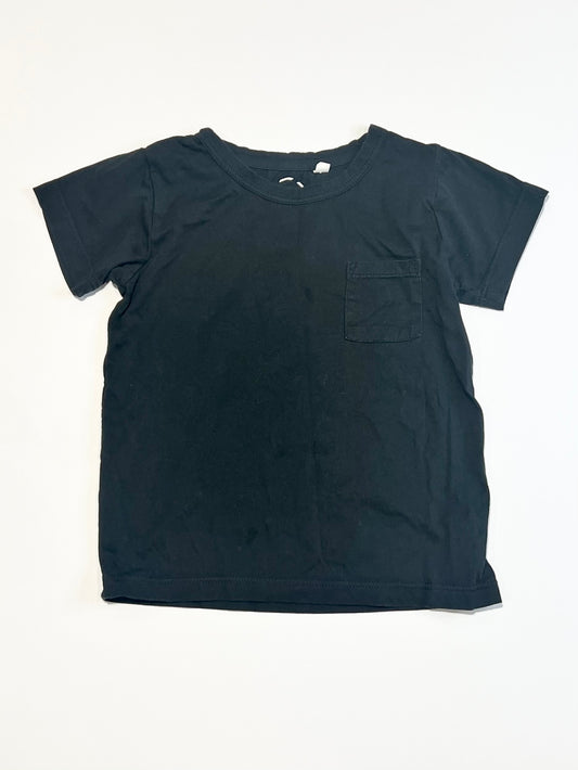 Black pocket tee - Size 4