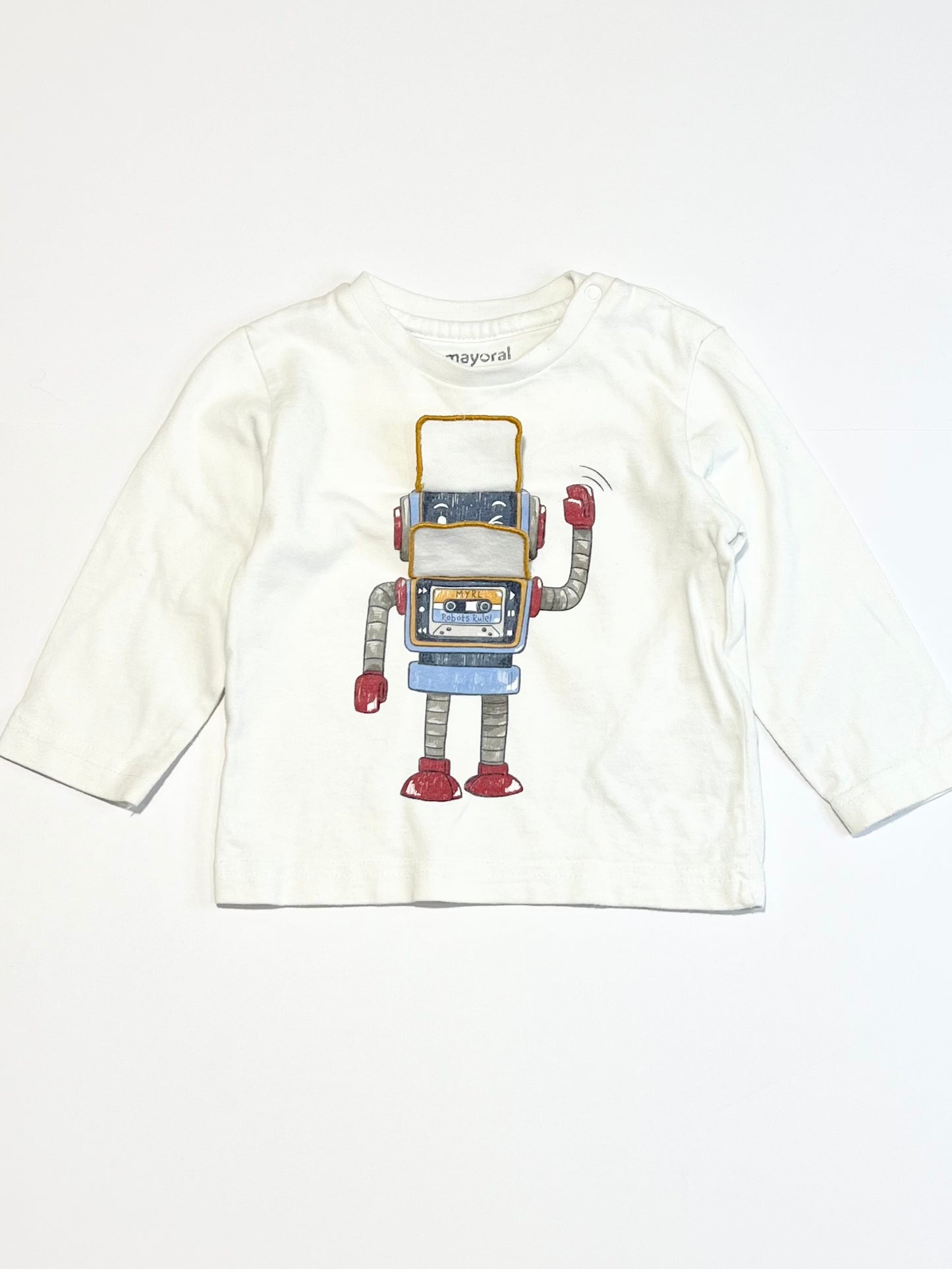 White robot top - Size 00