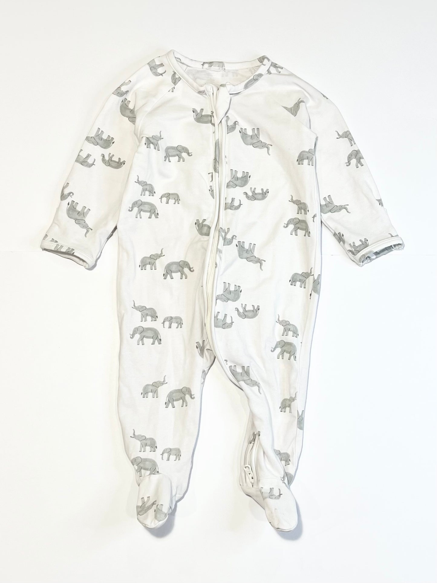 Elephants zip onesie - Size 00