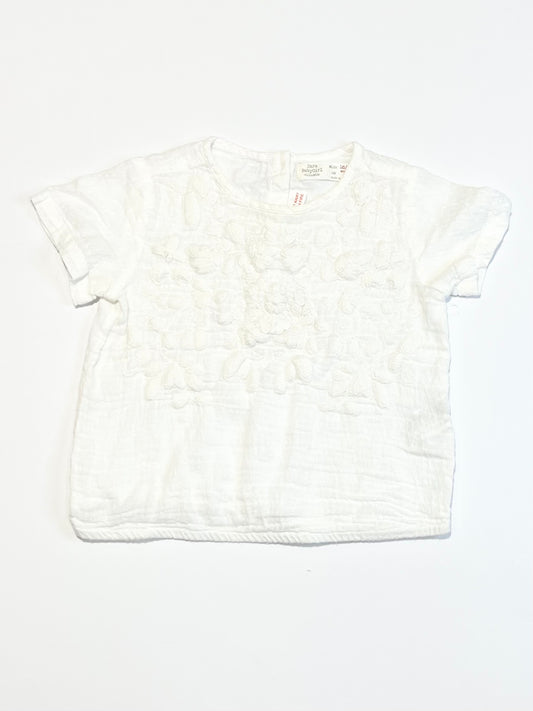 Embroidered muslin top - Size 2