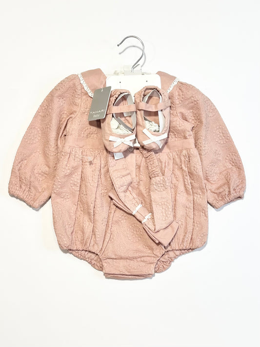 Dusty pink set brand new - Size 00