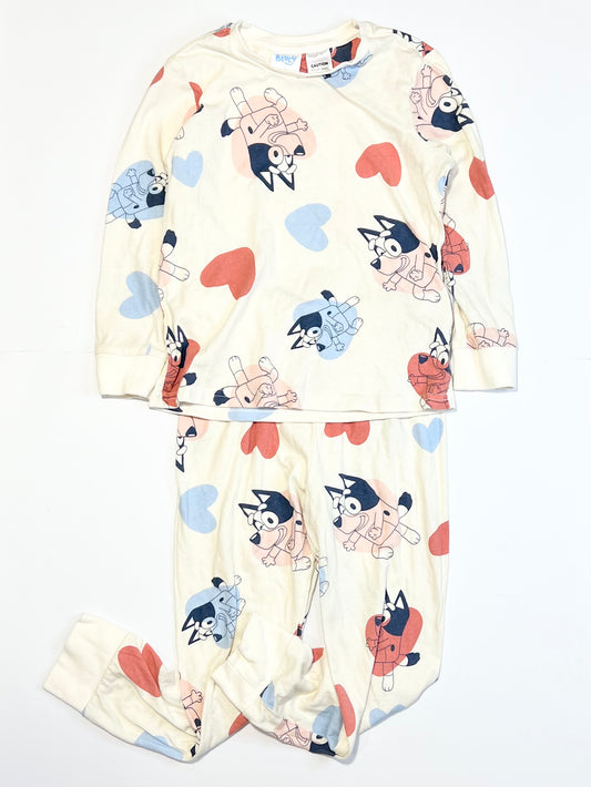 Bluey pyjamas - Size 5