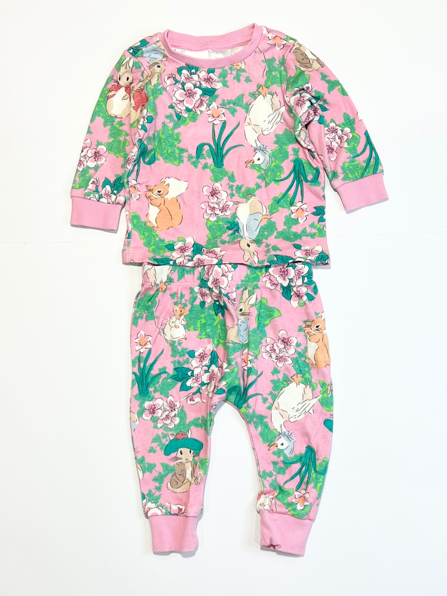 Peter Rabbit pyjamas - Size 0