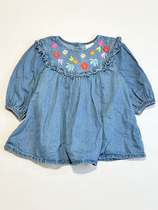 Embroidered denim dress - Size 6-9 months