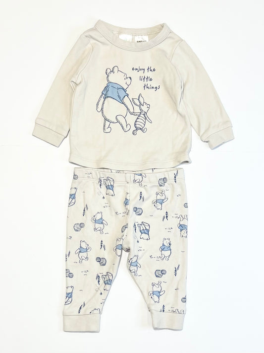 Winnie the Pooh pyjamas - Size 00