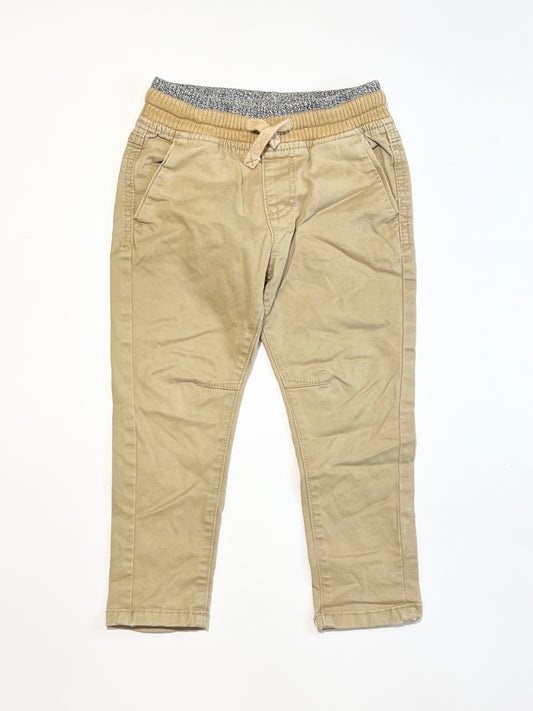 Pull-on tan chinos - Size 2