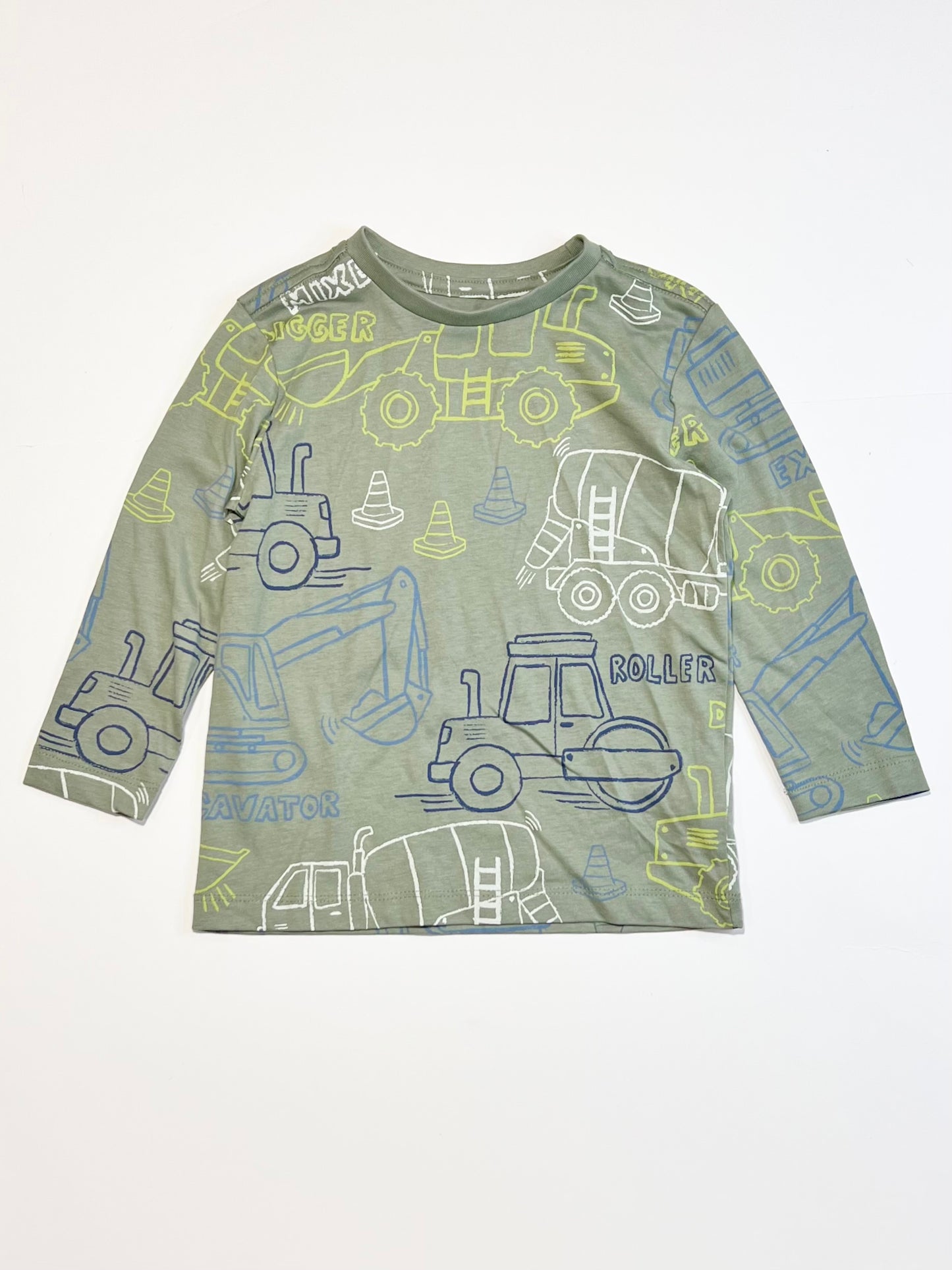 Green machines top - Size 2