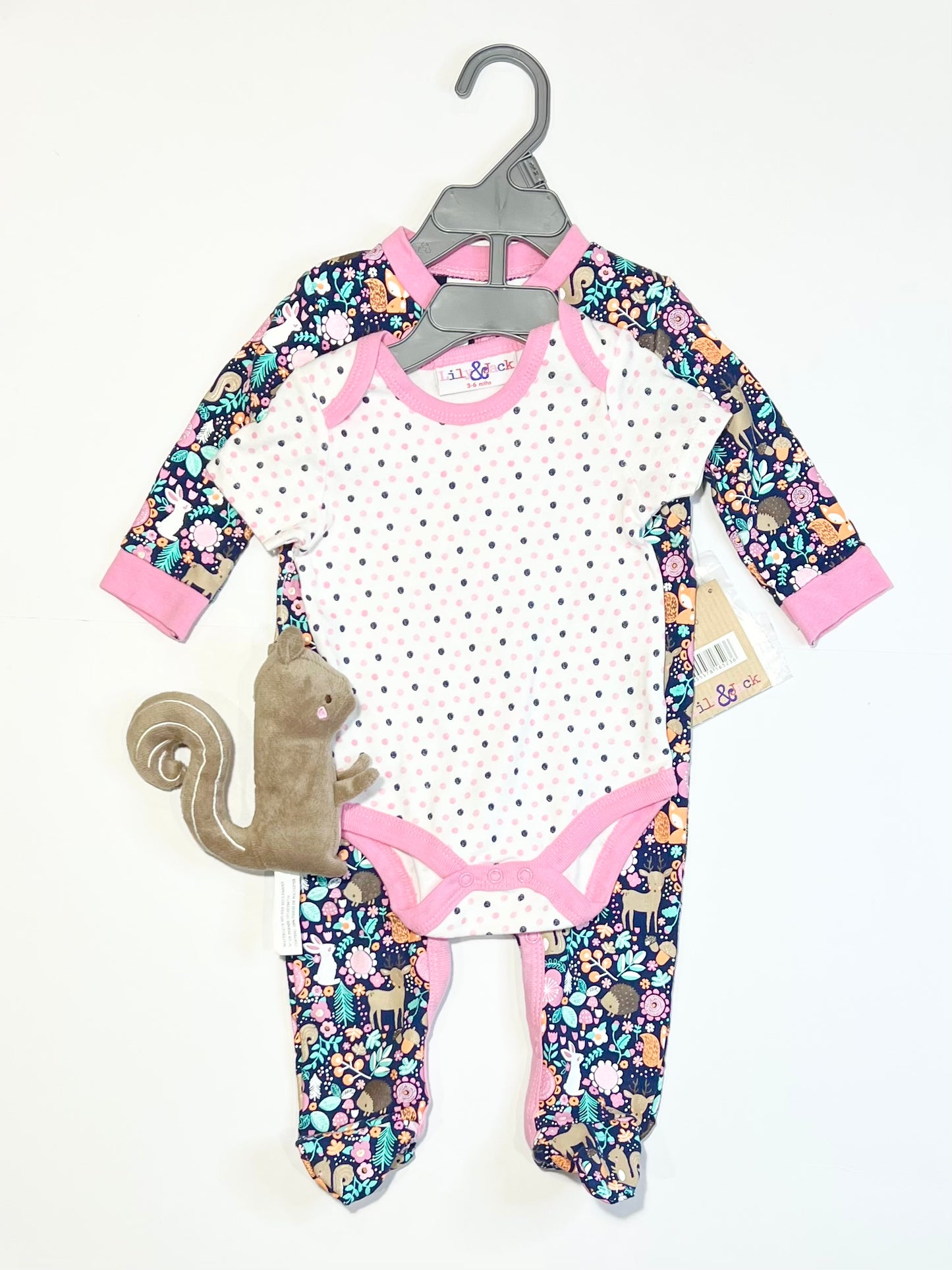 Pink woodlands set brand new - Size 00
