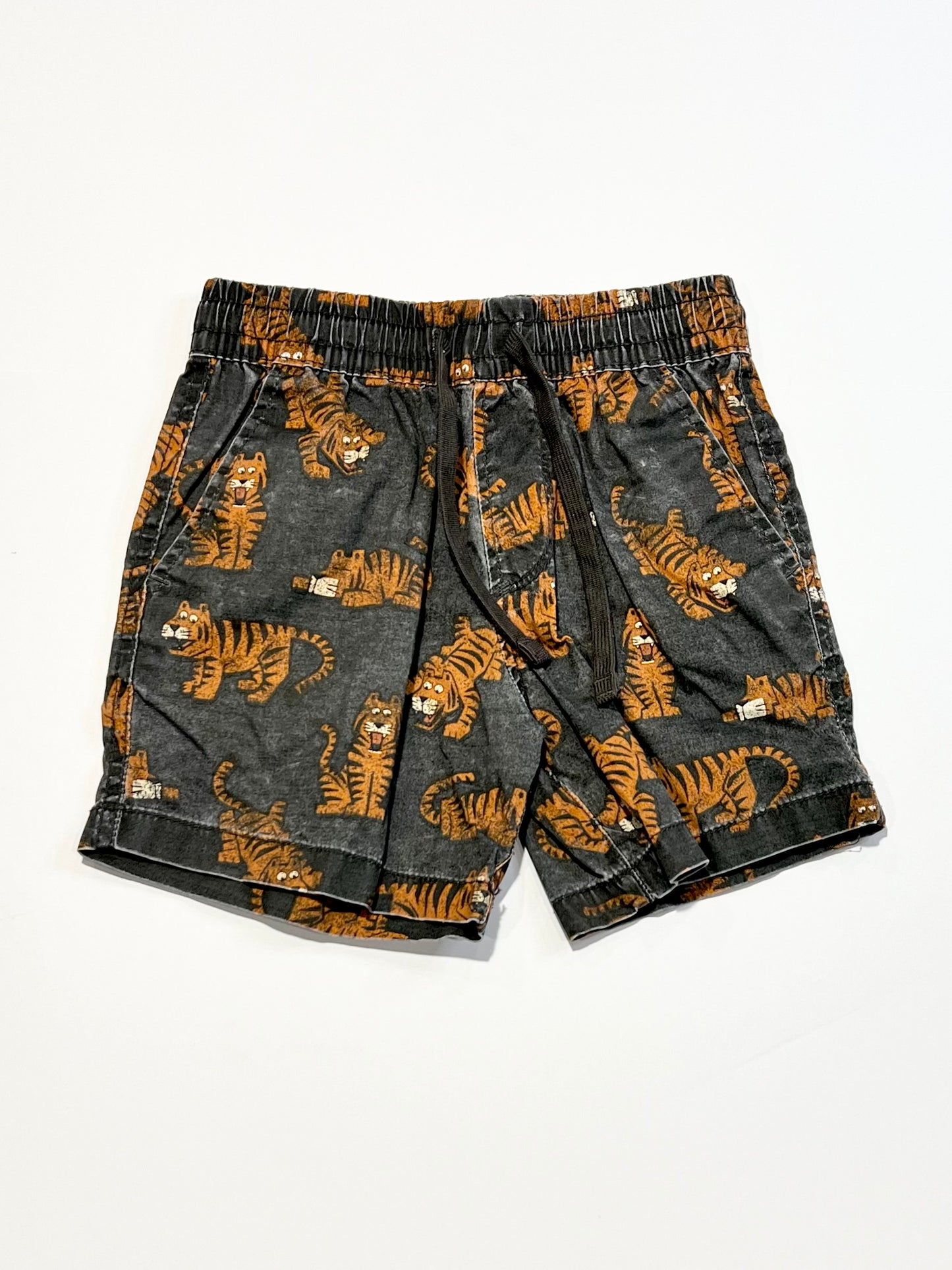 Tigers shorts - Size 4