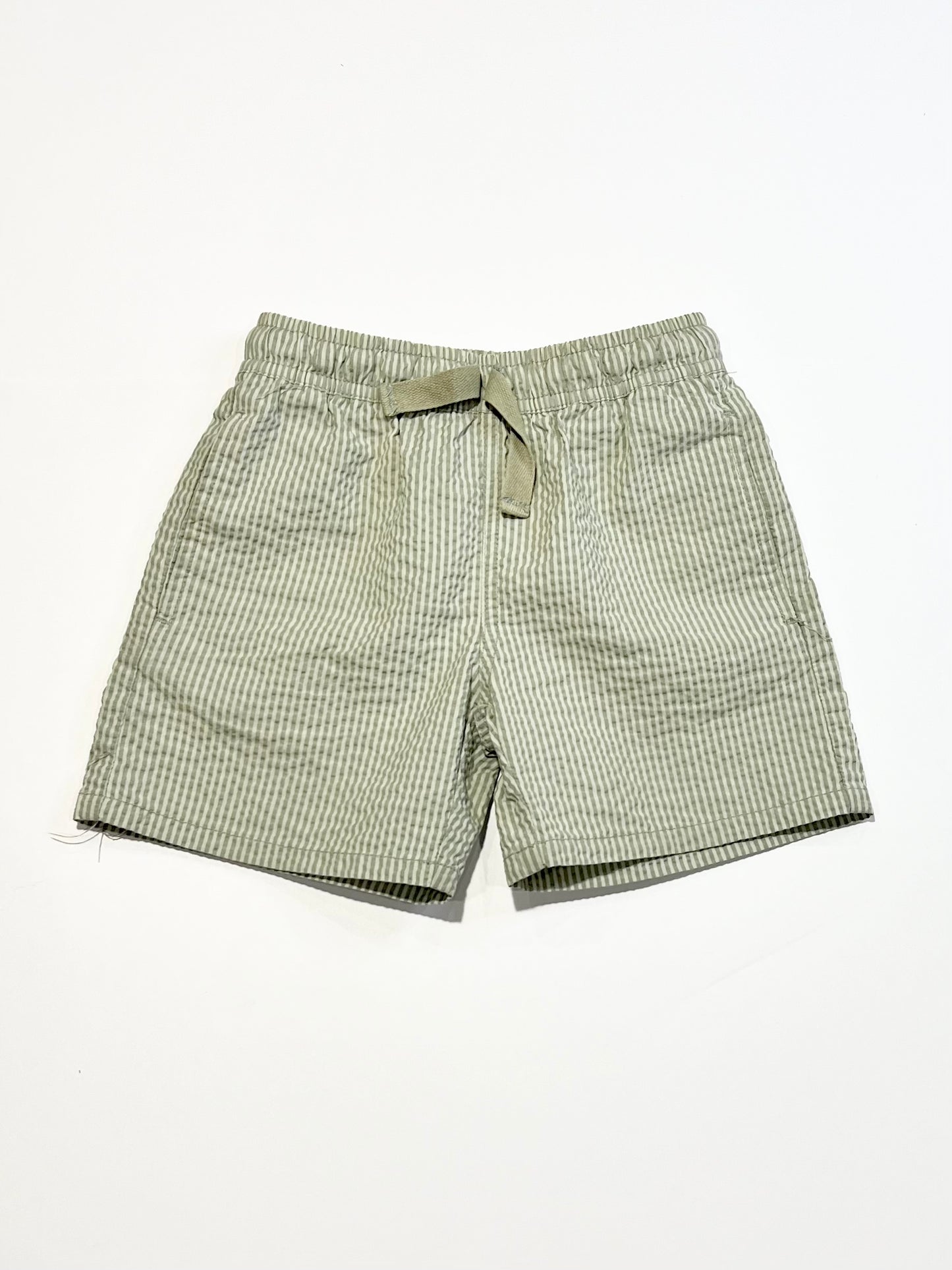 Green seersucker shorts - Size 4