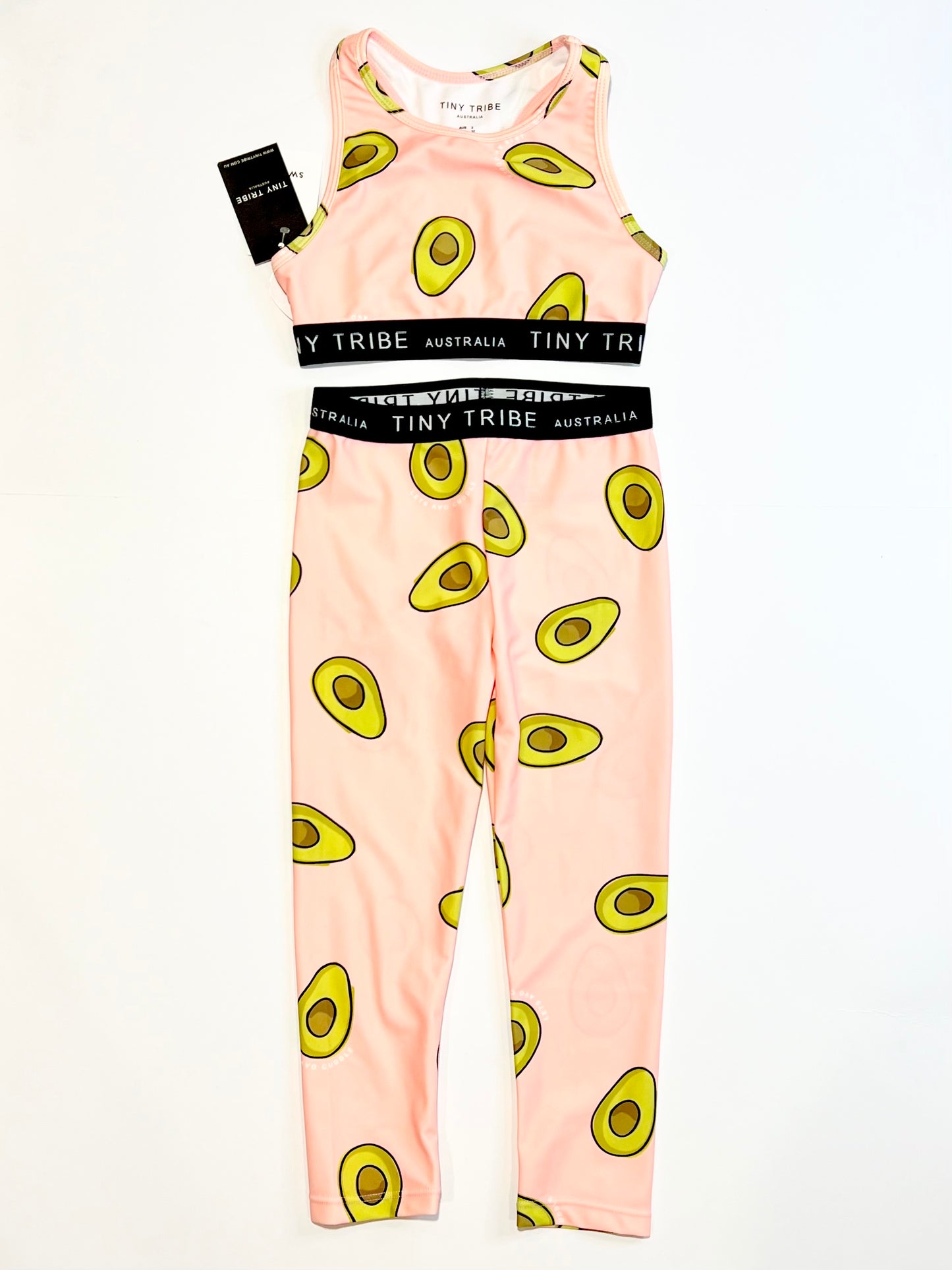 Avo Cuddle active set brand new - Size 3