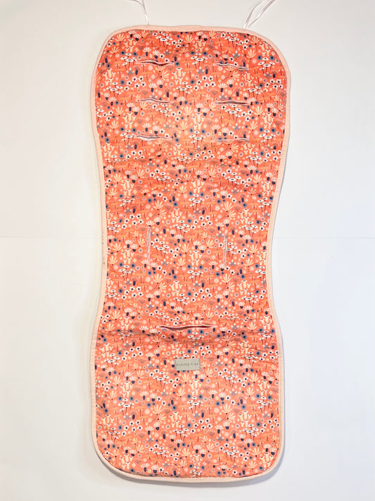 Reversible pram liner