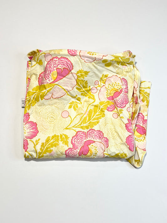 Breastfeeding cover