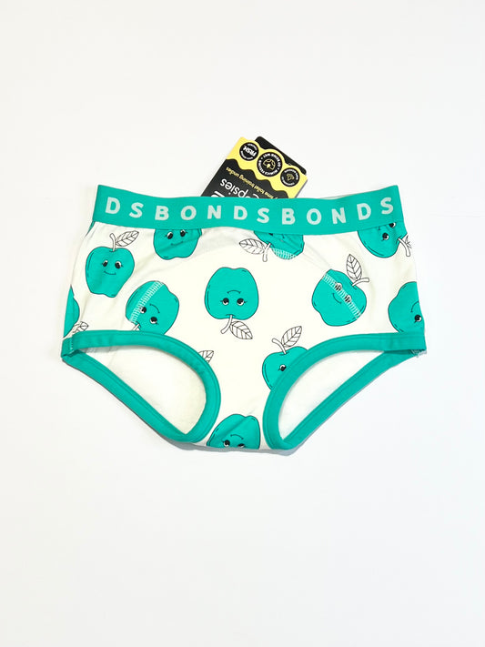 Whoopsies training pants brand new - Size 4