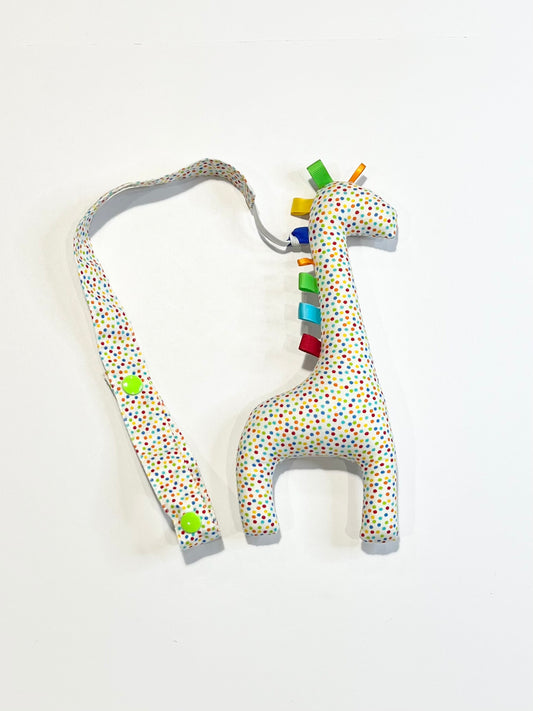 Giraffe rattle toy with clip