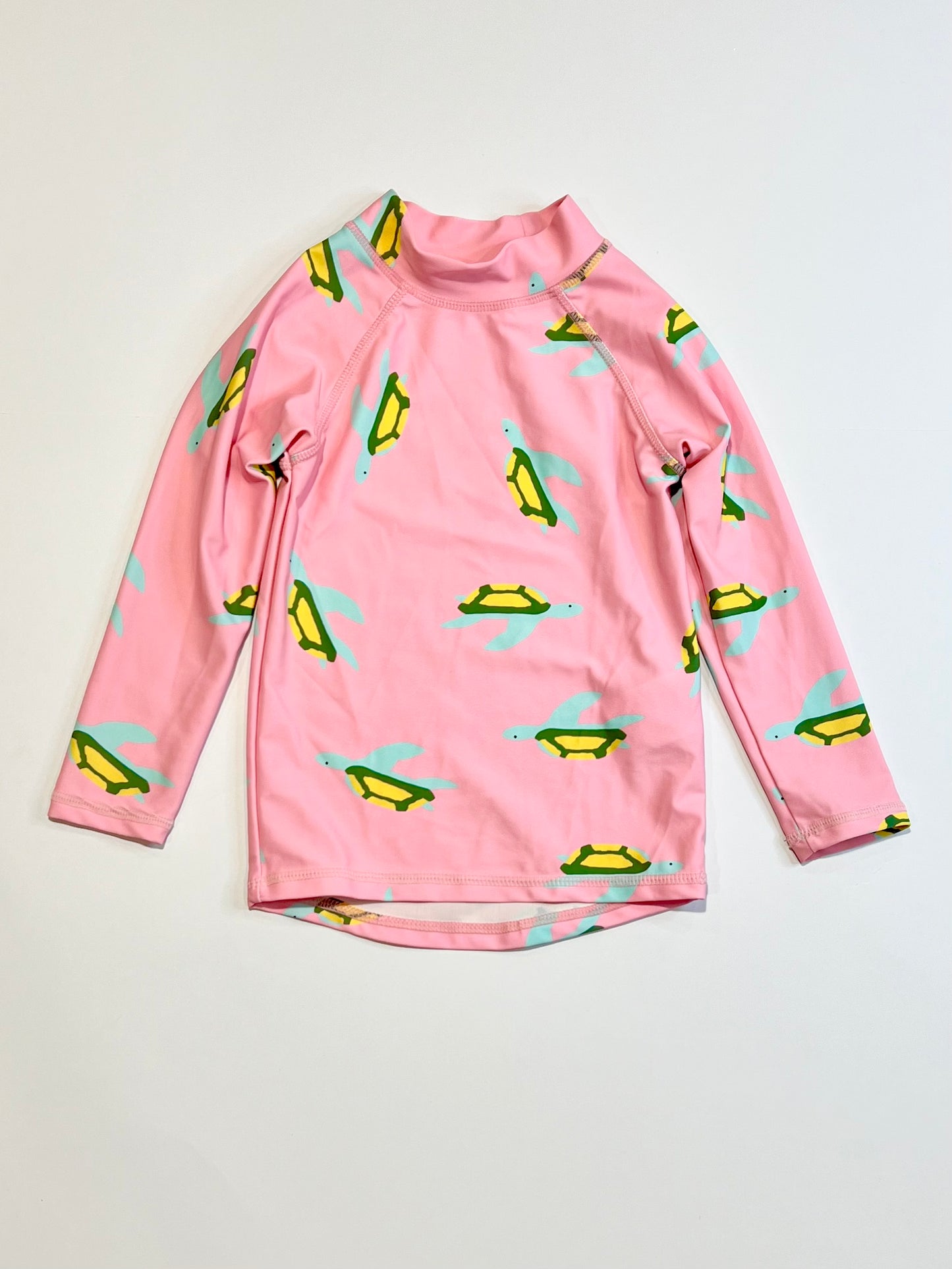 Pink turtles rashie - Size 2