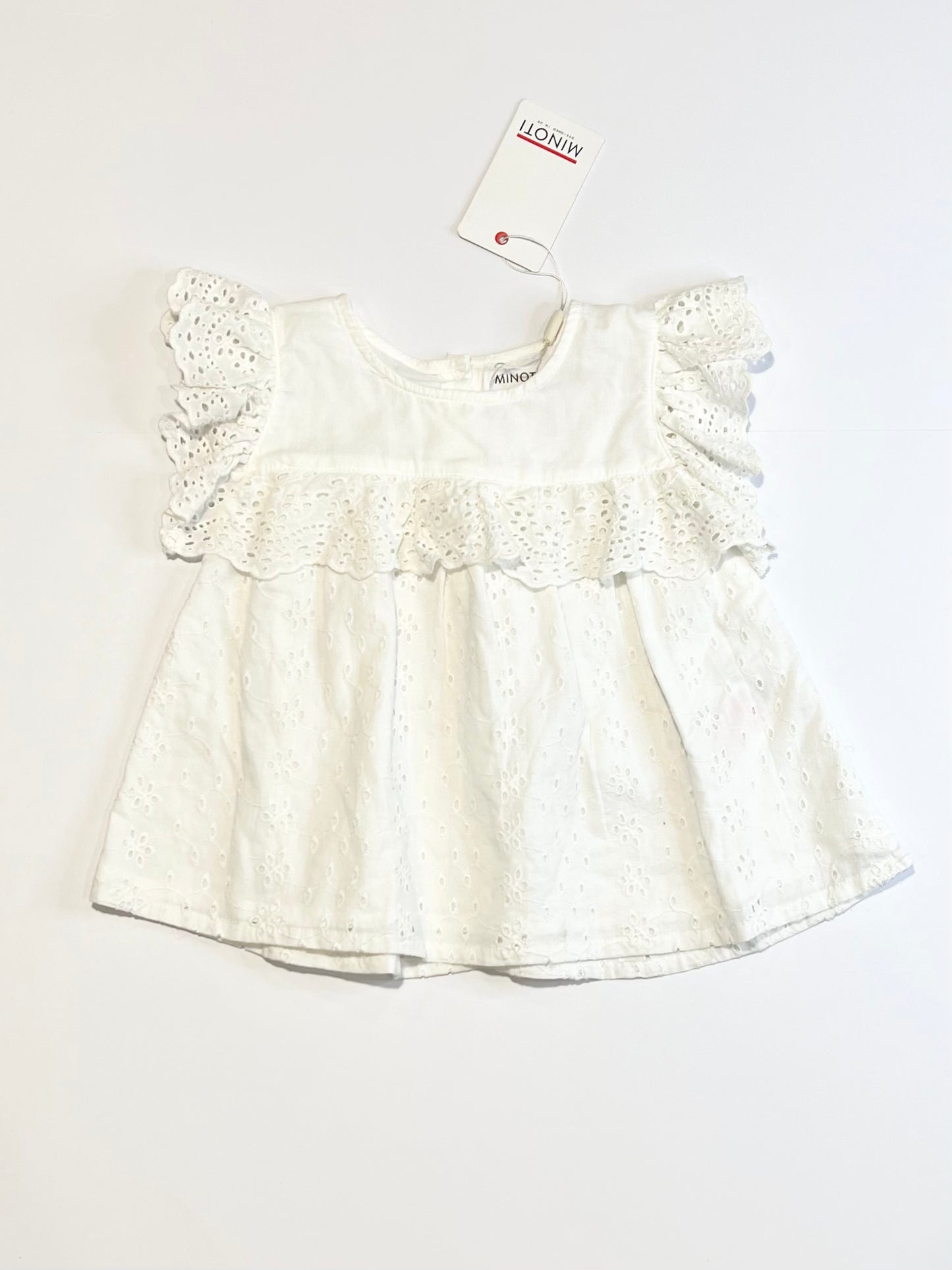 White broiderie top brand new - Size 2-3