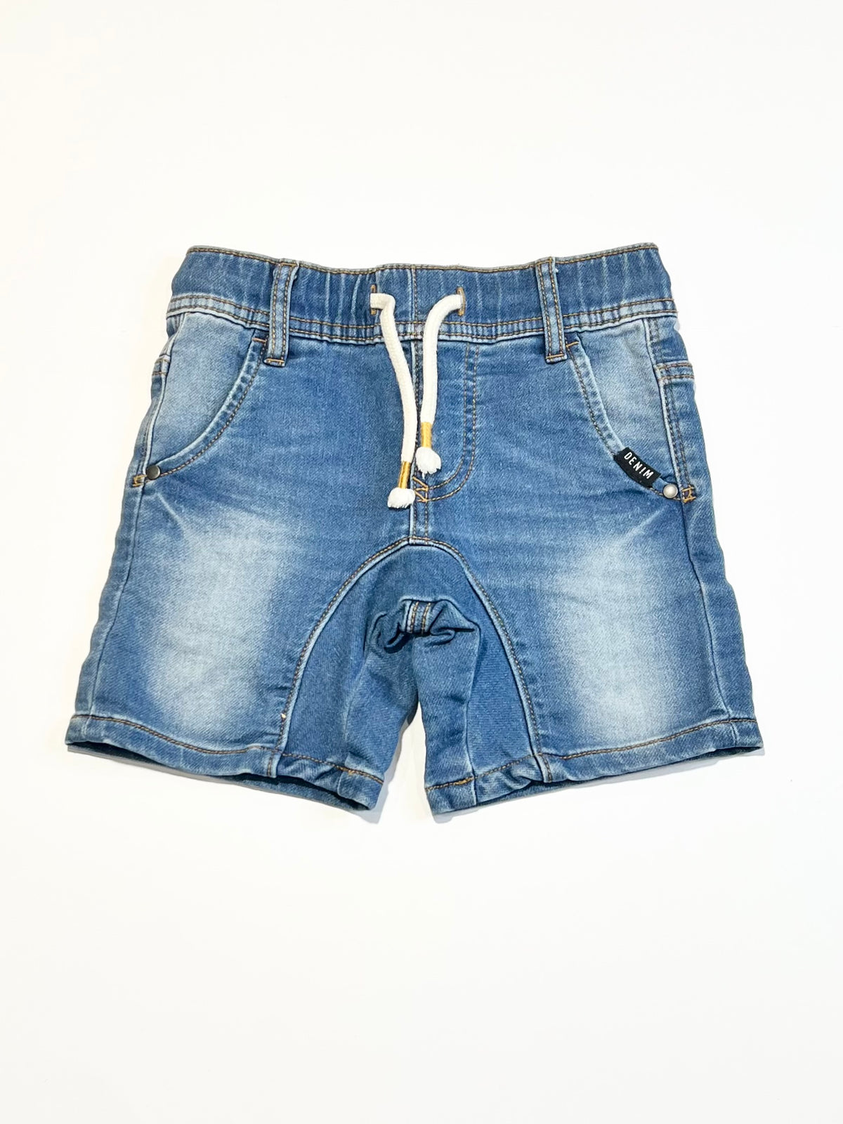 Denim shorts - Size 2