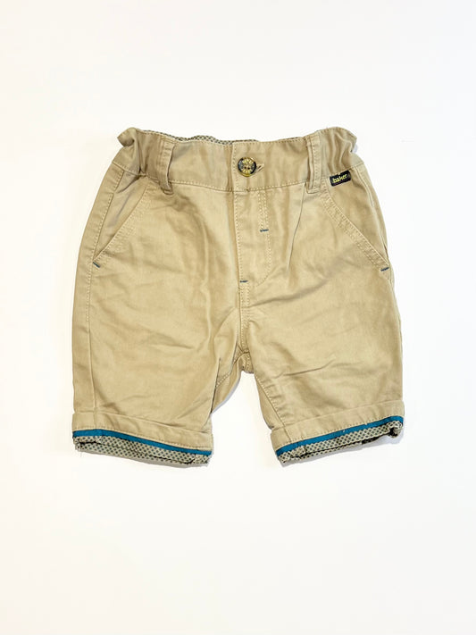 Tan chino shorts - Size 1