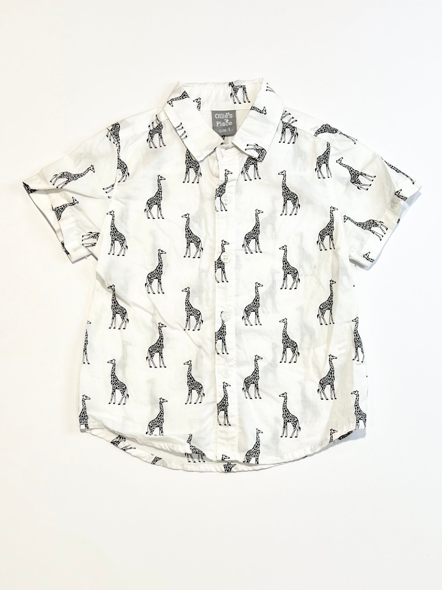 White giraffes shirt - Size 1