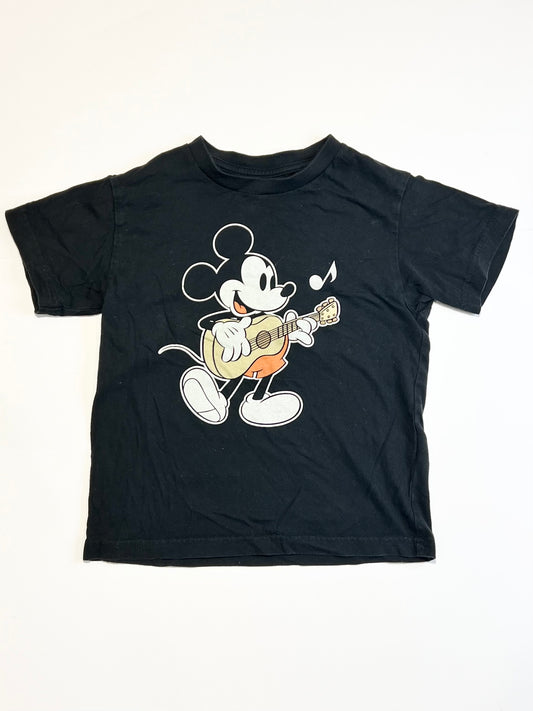 Mickey Mouse tee - Size 5-6