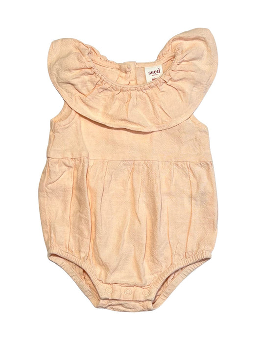 Pink woven romper - Size 000