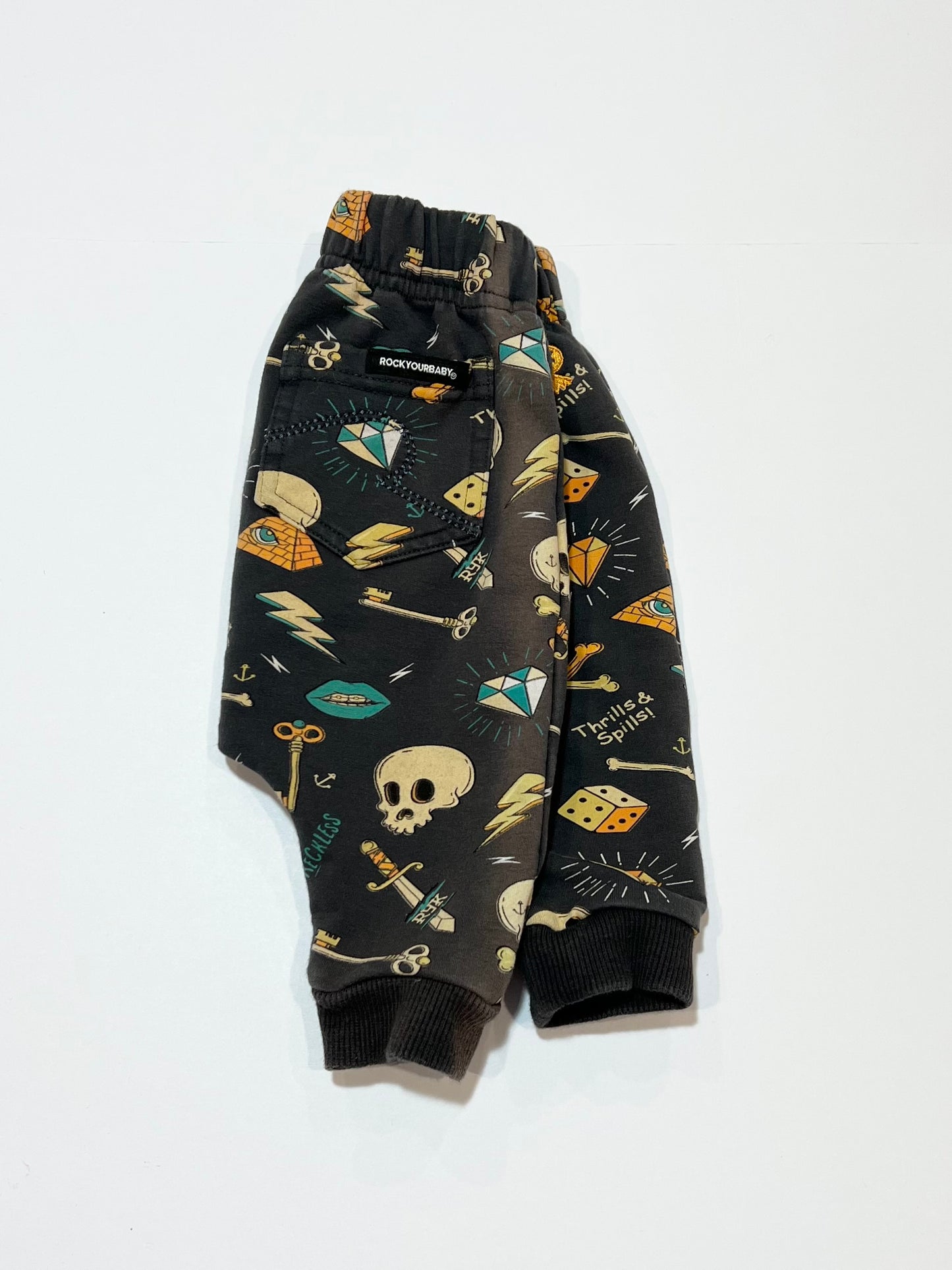 Grey skull trackies - Size 00