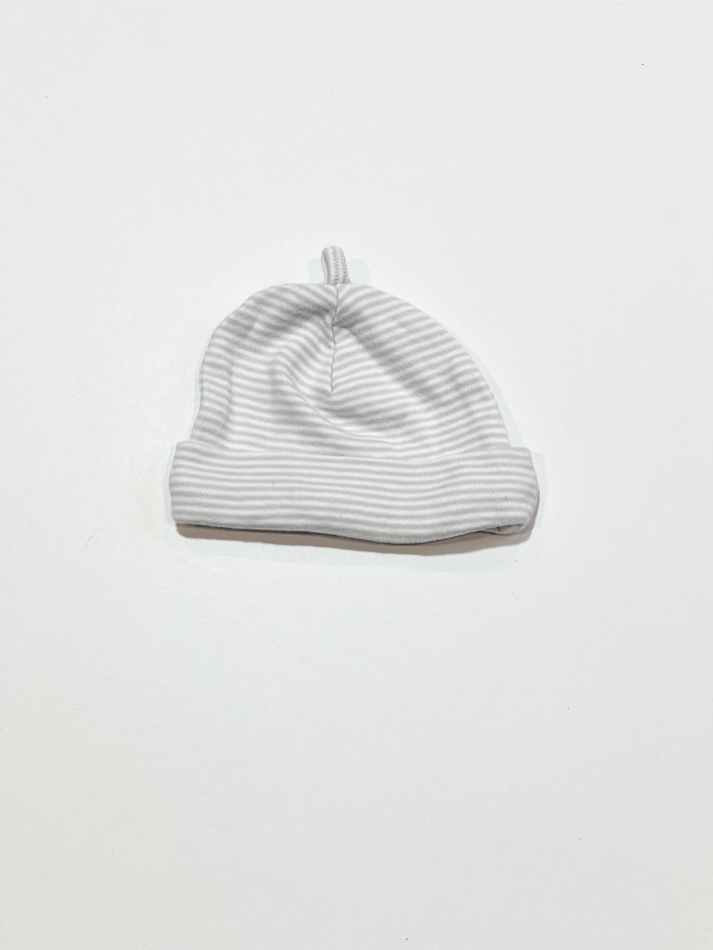 Grey stripe beanie - Size newborn