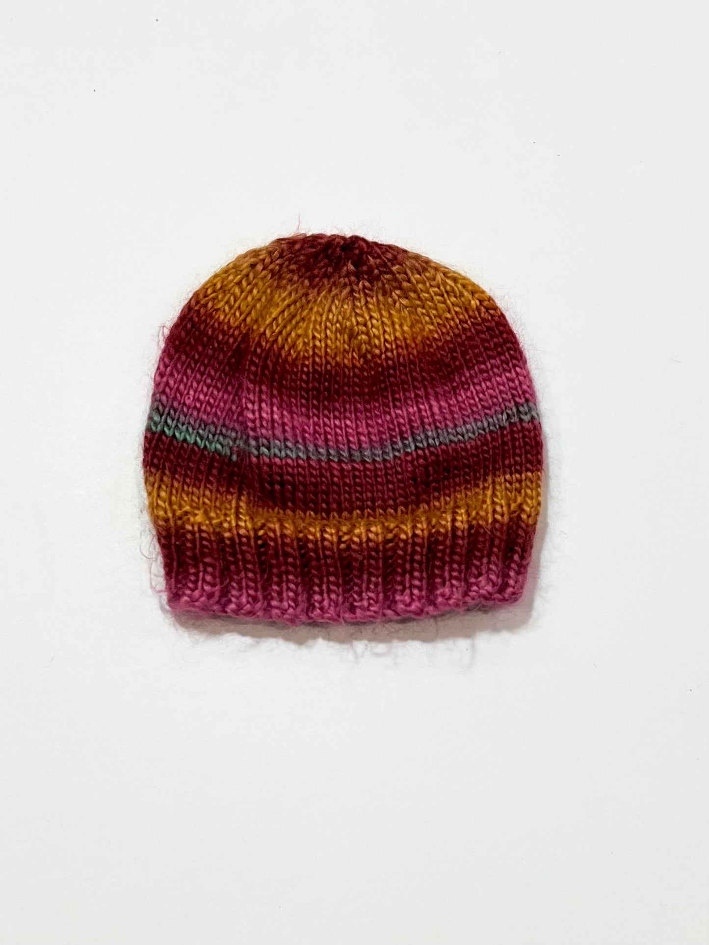 Knitted beanie - Size 6-18 months