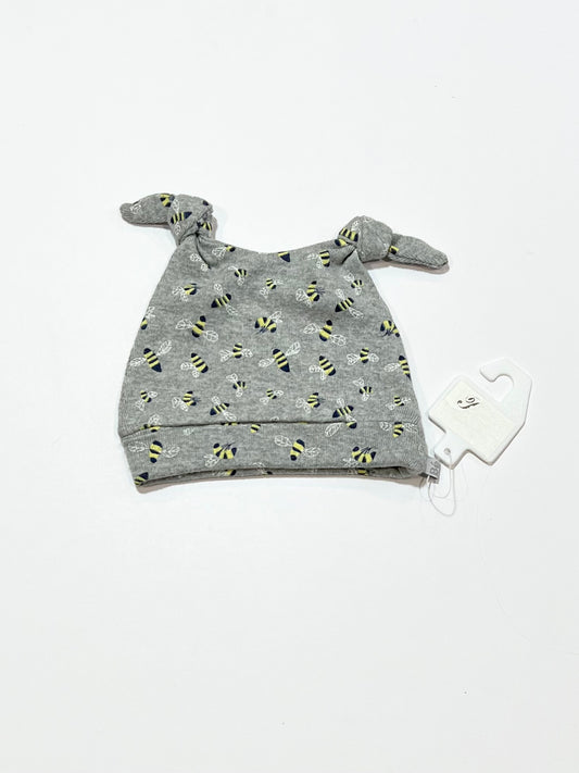 Bees beanie brand new - Size 0-3 months