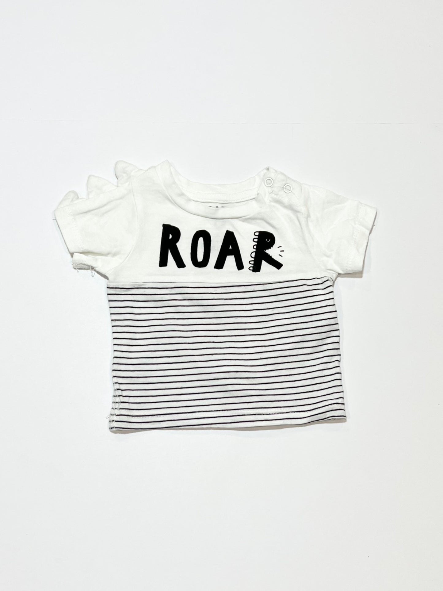 Striped ROAR tee - Size 0000