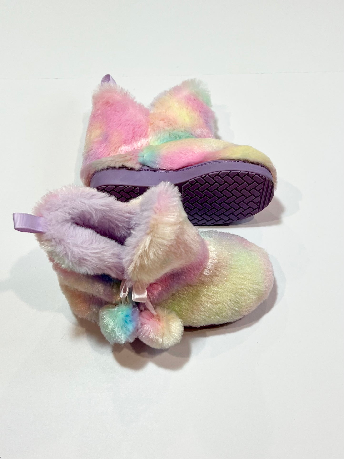 Fleecy rainbow boots - Size 7