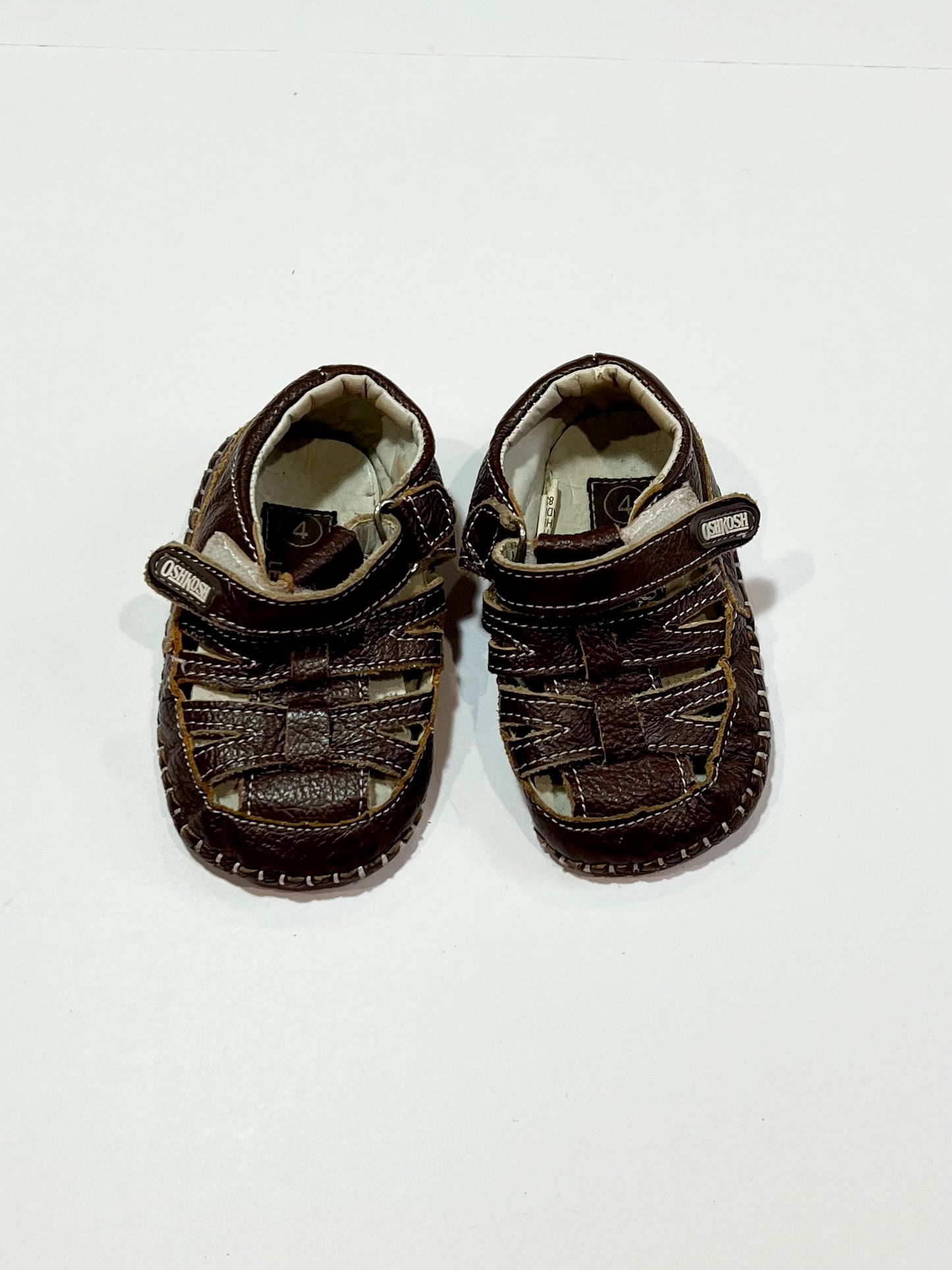 Soft leather shoes - Size 4