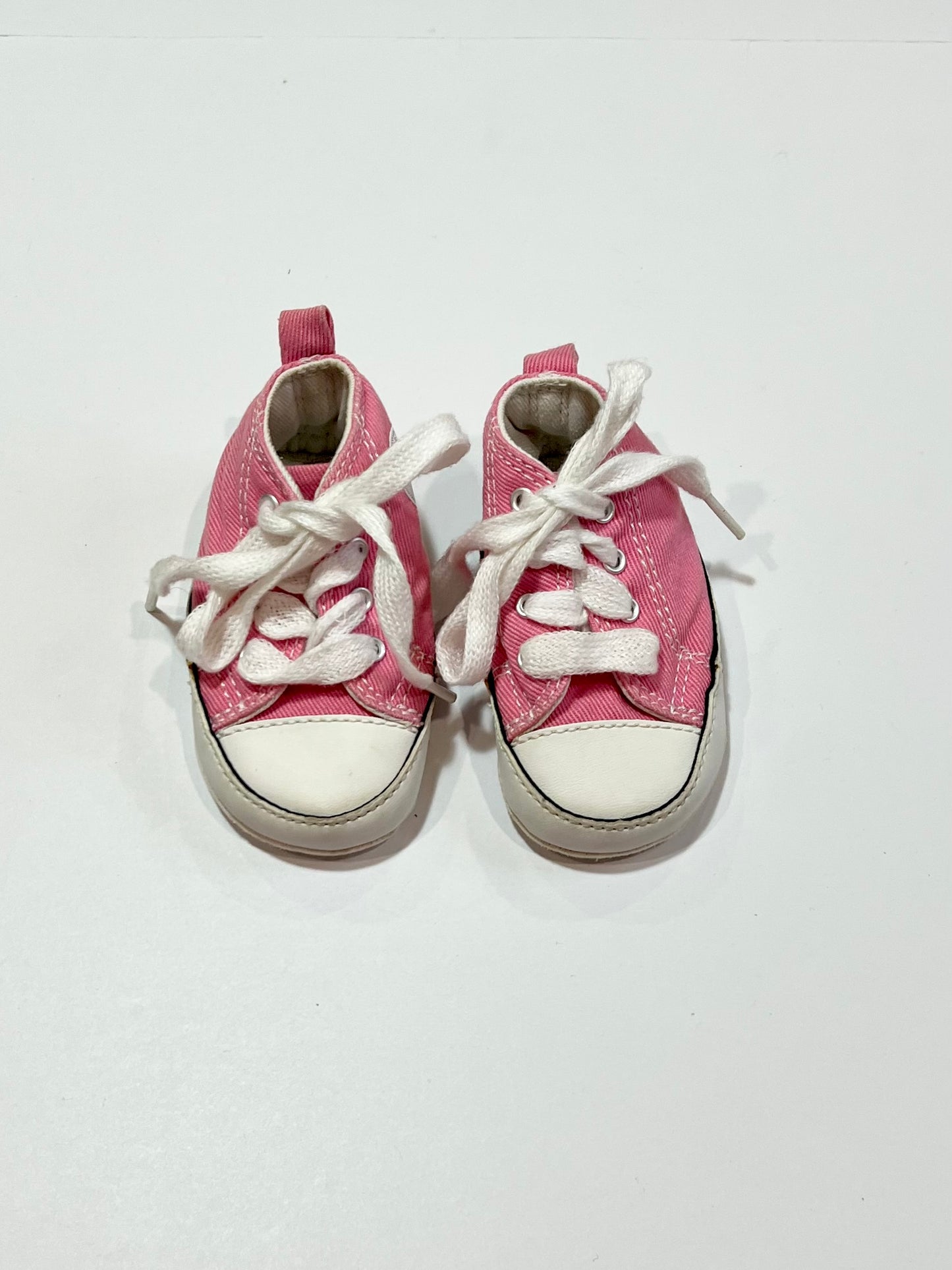 Chuck Taylor pram shoes - Size US2