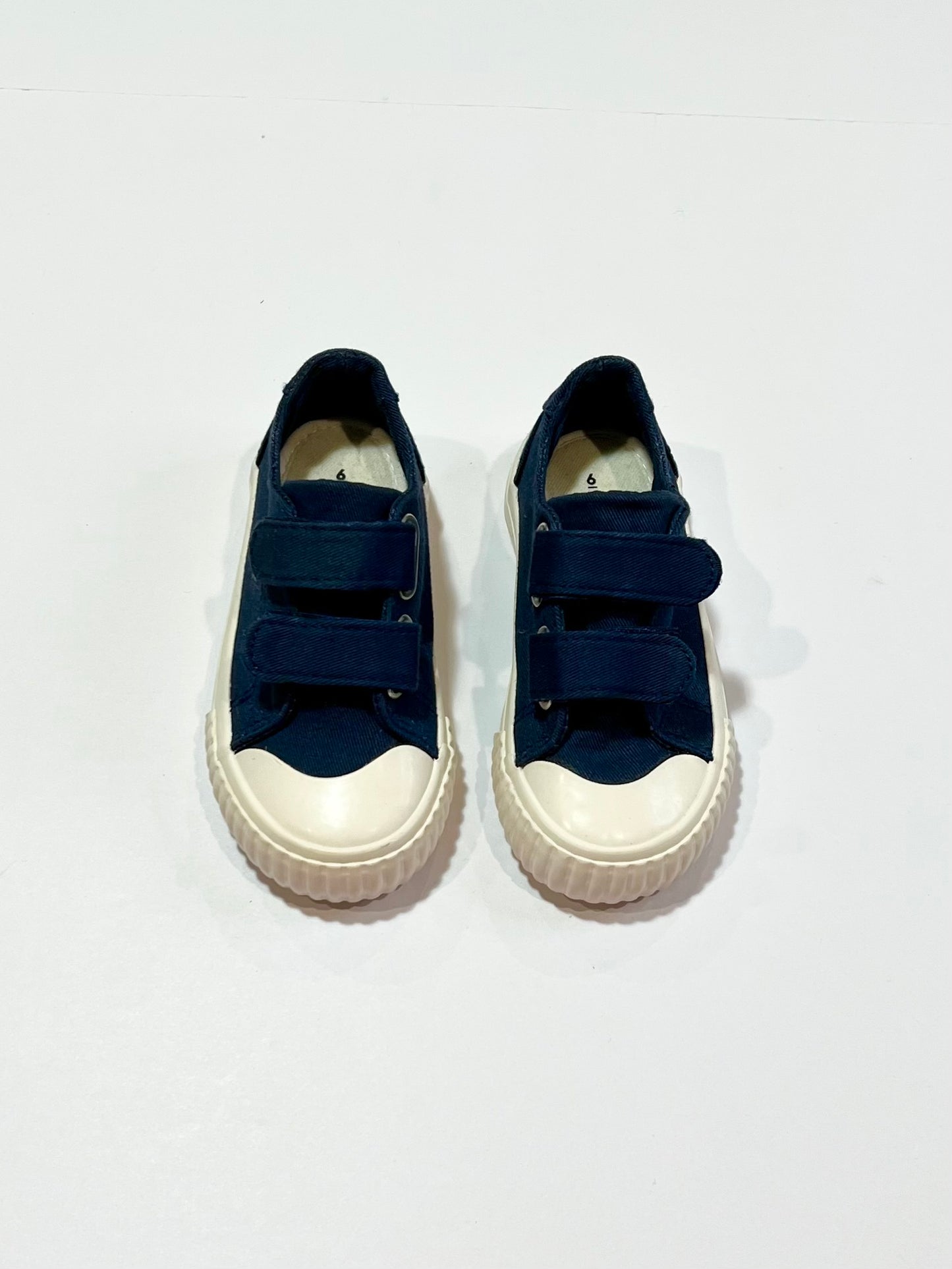Navy canvas shoes - Size AU6