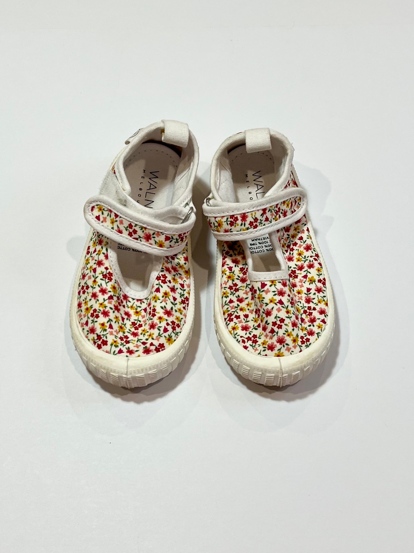 Floral canvas shoes - Size EU26
