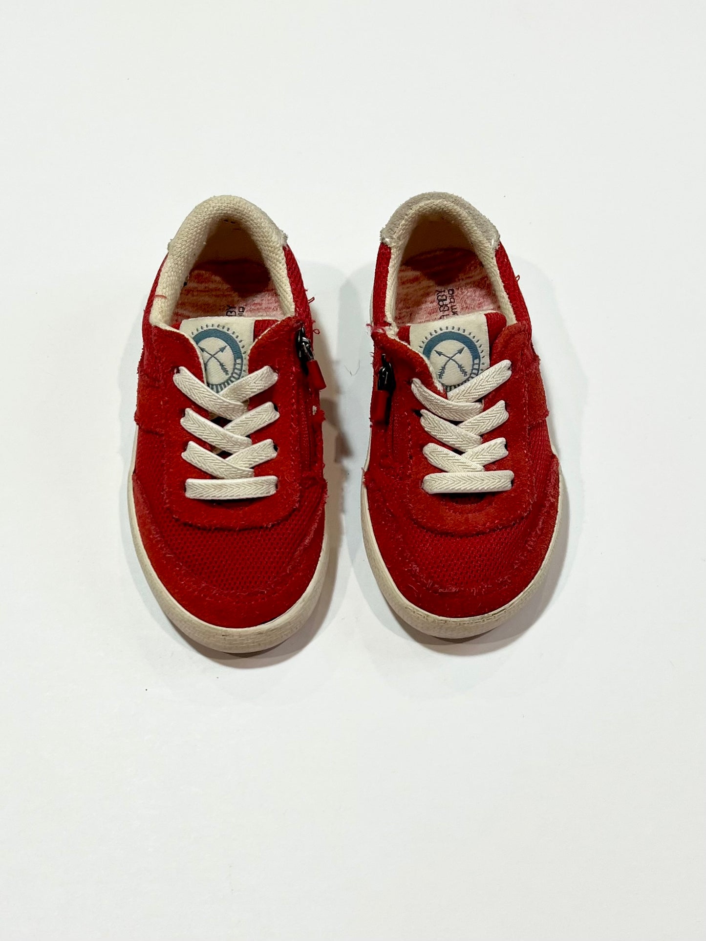 Red sneakers - Size EU21
