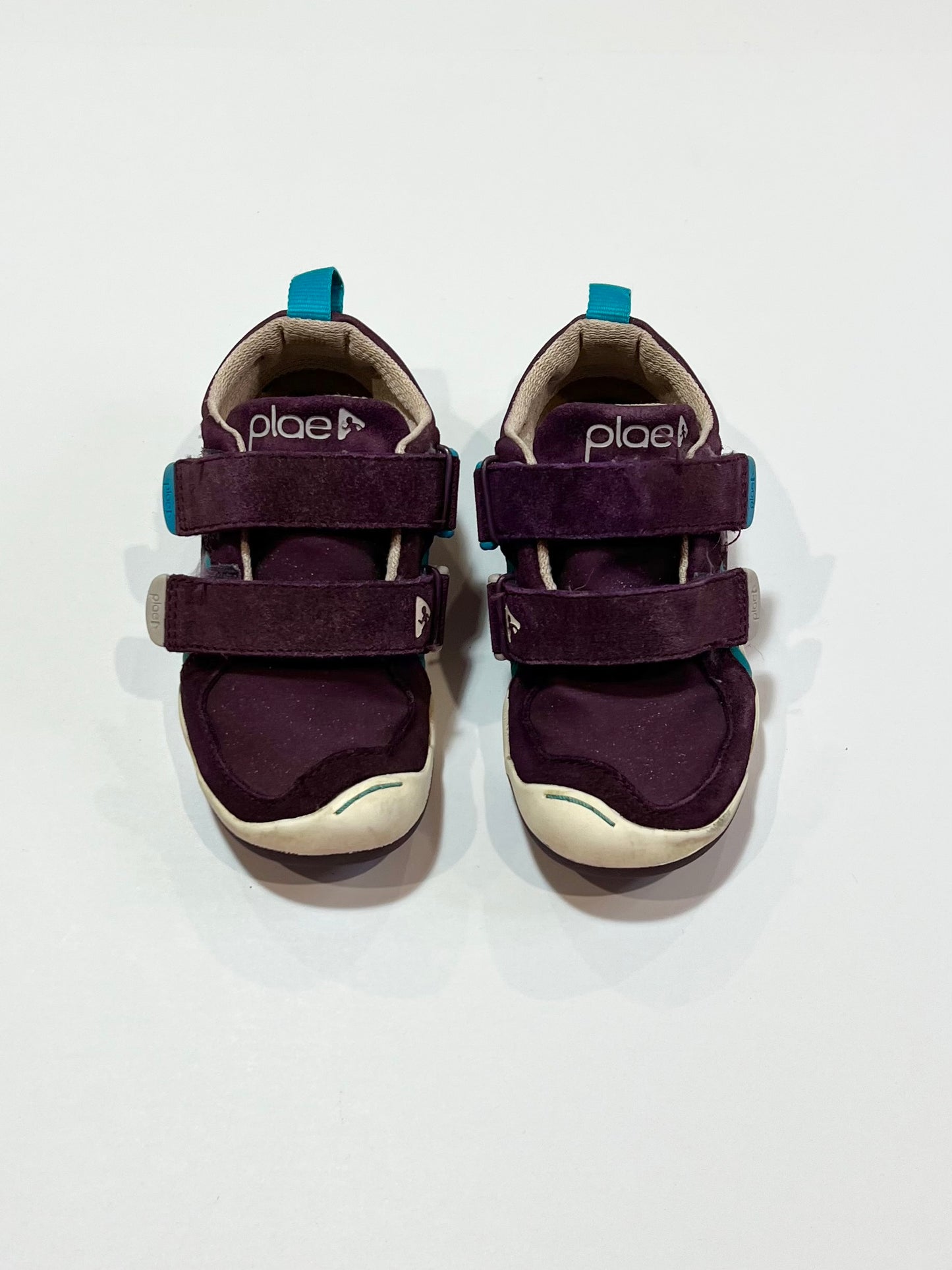 Plum TY runners - Size US8