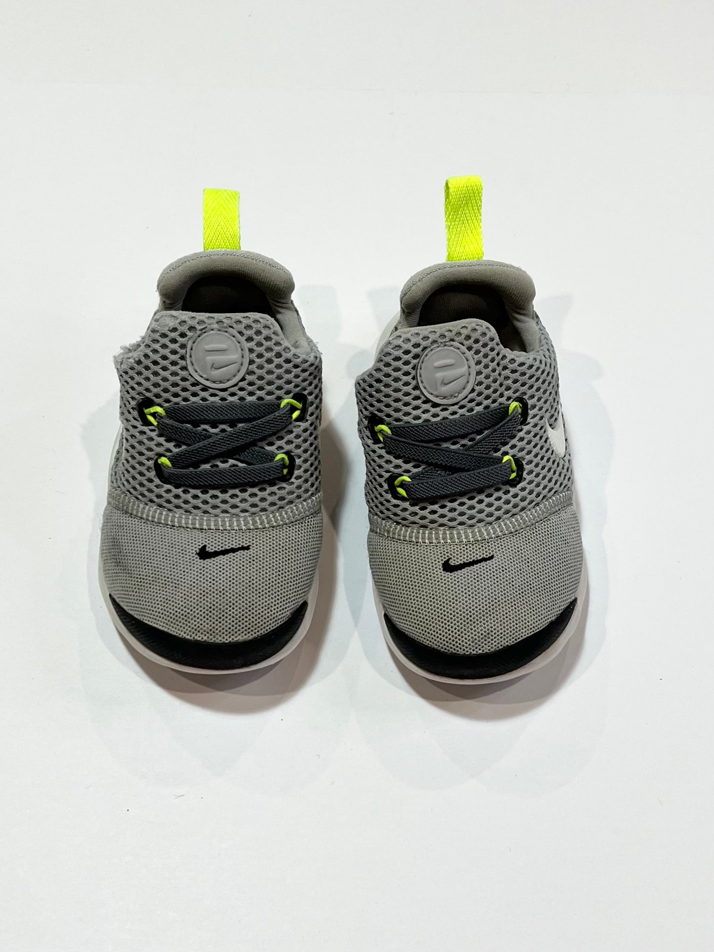 Grey sneakers- Size US7