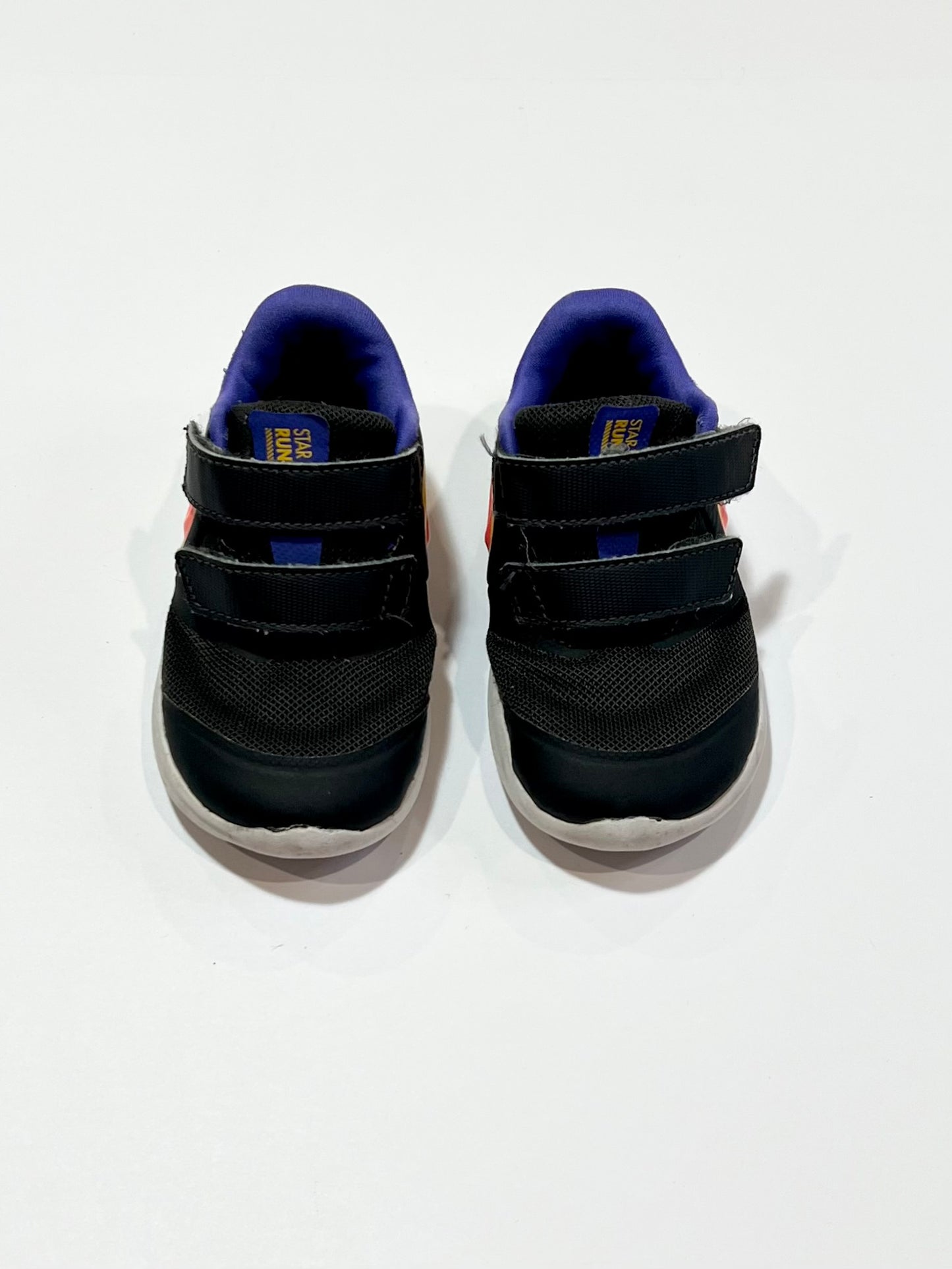 Star Runner sneakers- Size US7