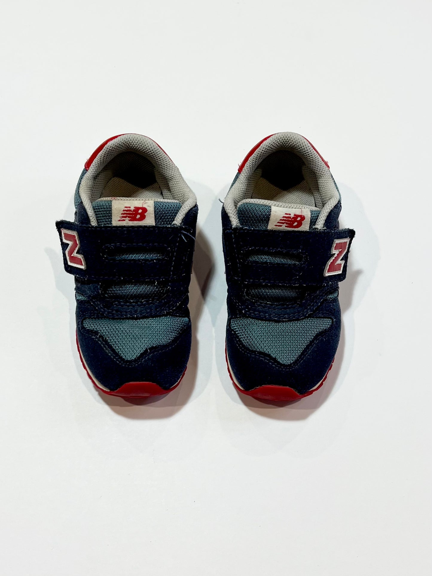 Navy velcro sneakers - Size US9
