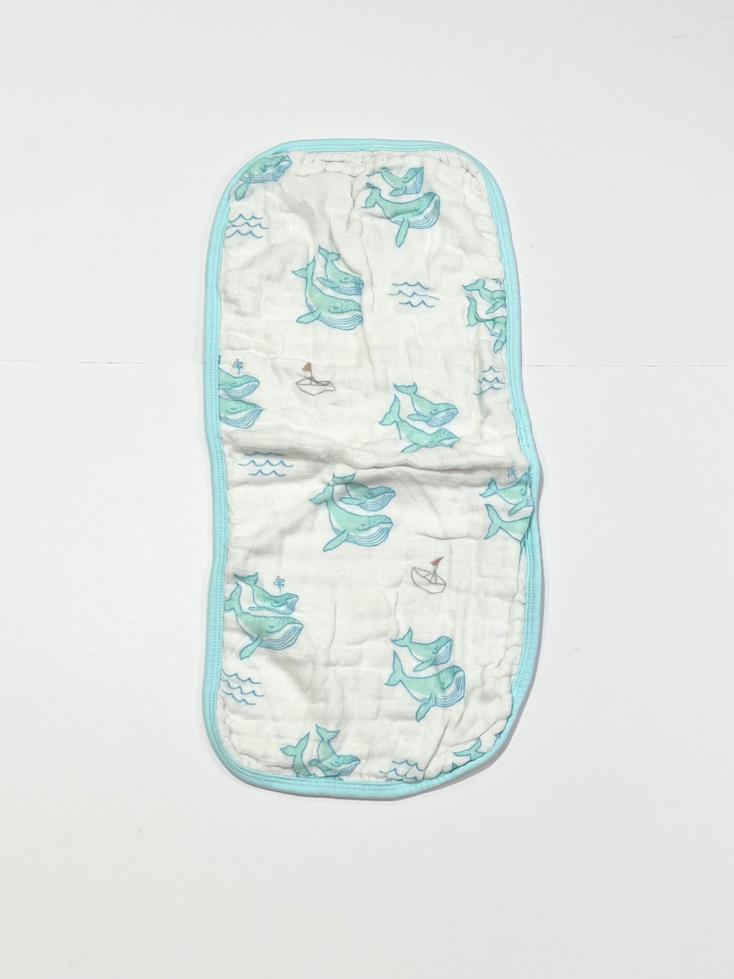 Muslin burpy bib