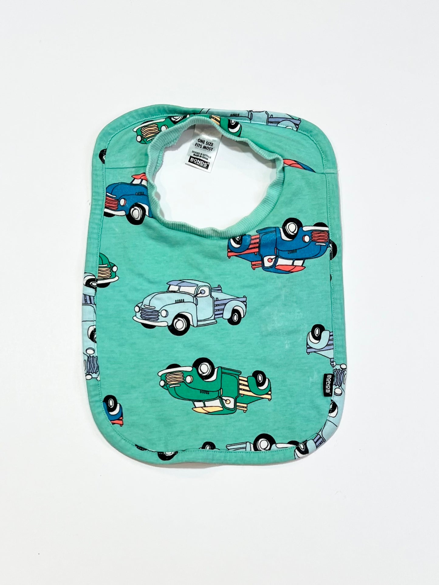 Green cars bib - One size