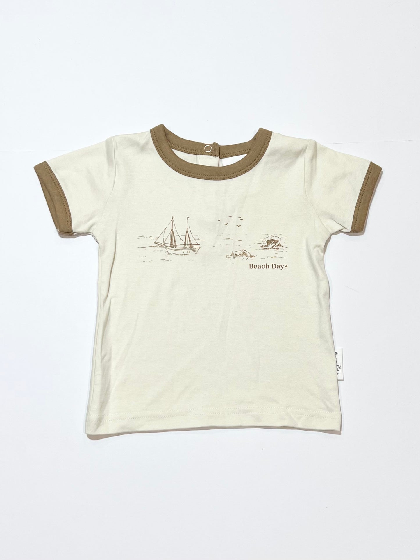 Beach days tee - Size 1-2