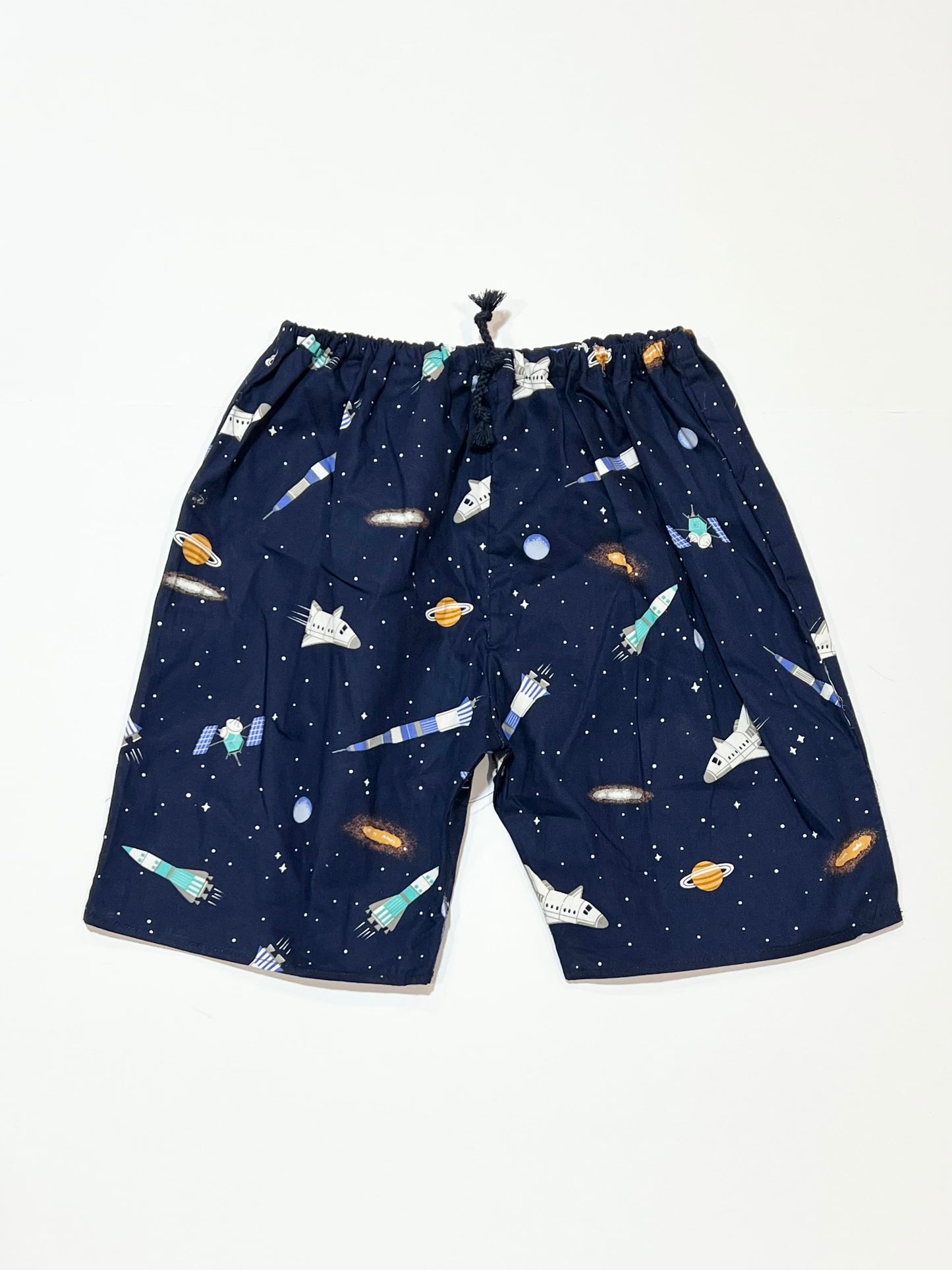 Space craft shorts - Size 4