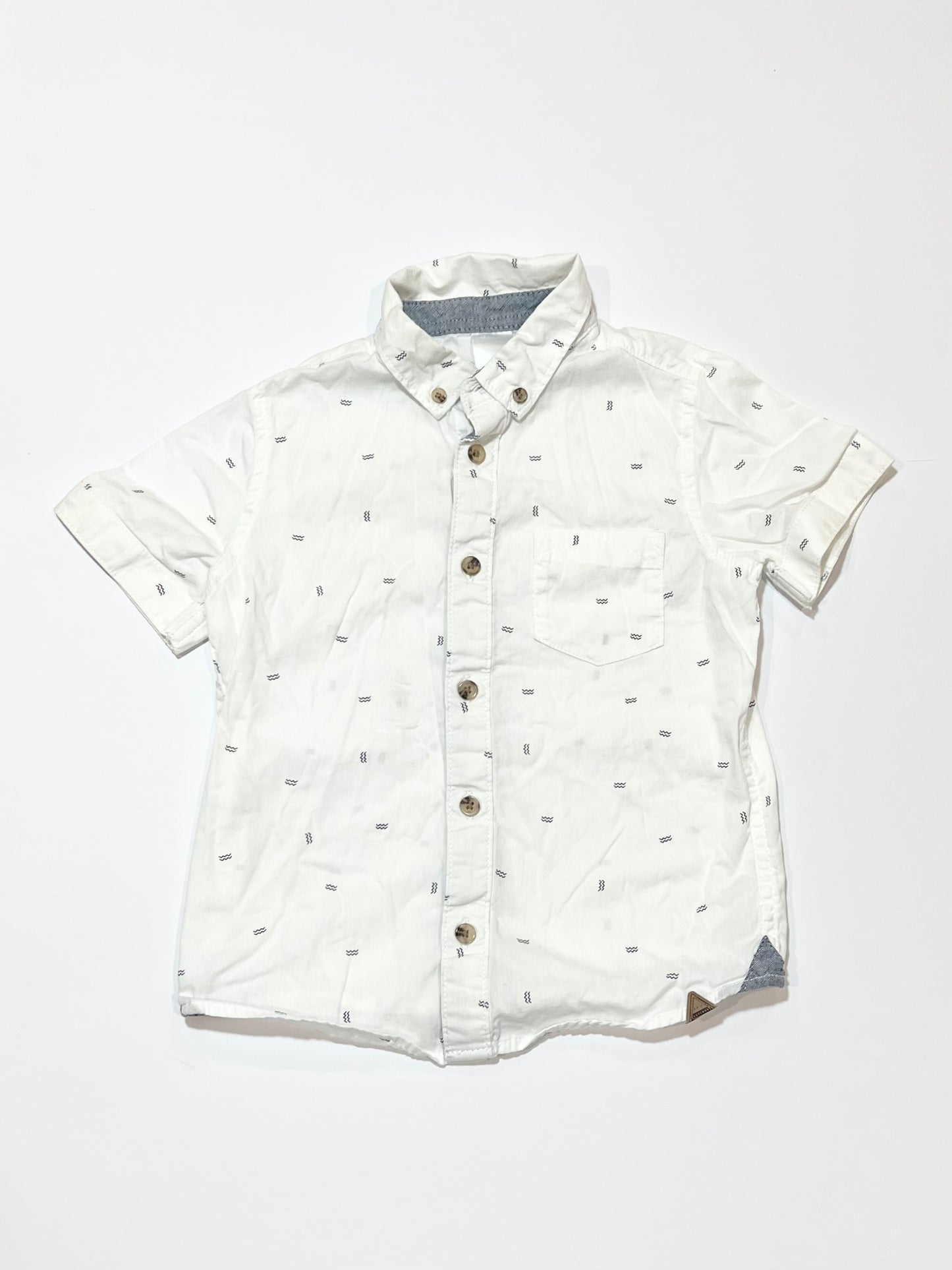 White shirt - Size 4