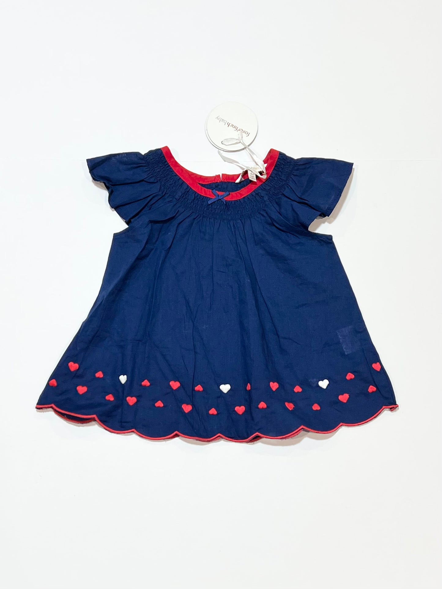 Navy hearts top brand new - Size 6-9 months