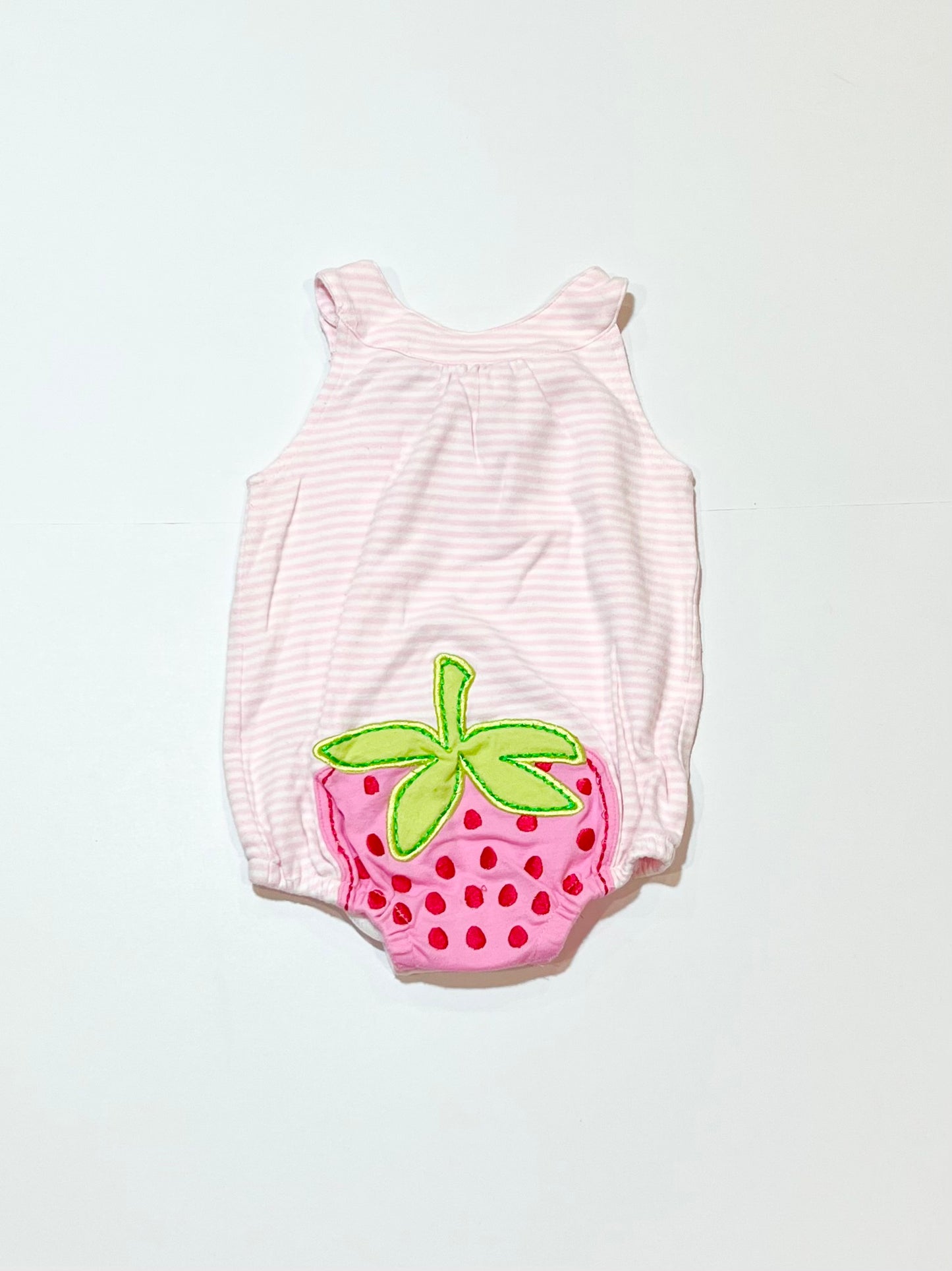 Strawberry romper - Size 00